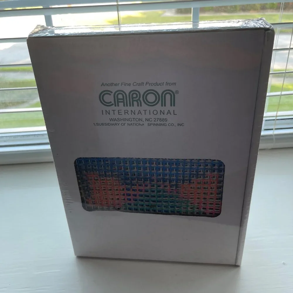Caron brand new